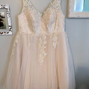 Vintage Style Plus Size Wedding Dress